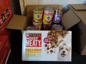 lot 116 image: Dog Food...