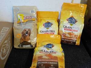 lot 118 image: Dog Food...