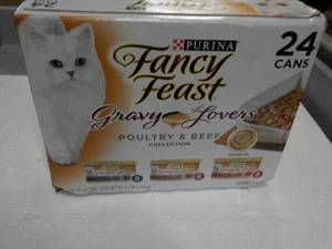 lot 155 image: Purina 24 Cans Fancy Feast Cat Food...