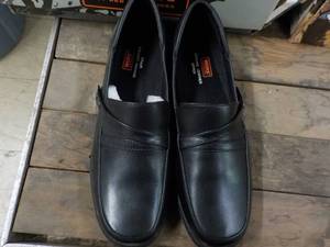 lot 192 image: Worx Mens Shoes size 8.5...