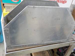 lot 195 image: Metal Container and Contents 20 x 7...