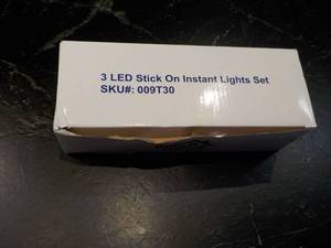 lot 91 image: 3 LED Stick On Instant Lights Set...