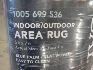 lot 230 image: Hampton Bay 5 ft x 7 ft IndoorOutd...