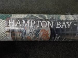 lot 236 image: Hampton Bay 5 ft x 7 ft IndoorOutd...