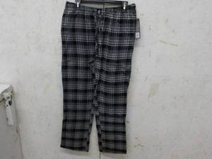 lot 242 image: 6 pc Beverly Hills Polo Club Lounge...