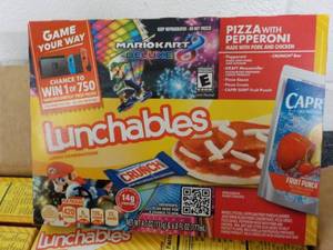 lot 248 image: Case of 8 - 4.7 oz Boxes Lunchables...
