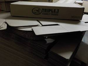 lot 265 image: 25 Self Closing Boxes 34 x 10 x 4...