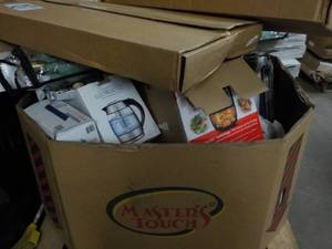 lot 269 image: Pallet Lot- Overstocks and Returns...