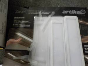 lot 345 image: Artika Under Cabinet Light Kit and ...