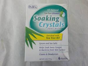 lot 11 image: Pedifix Soaking Crystals...