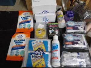 lot 55 image: Bathroom Products...