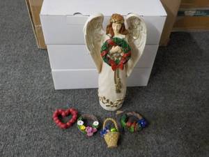 lot 382 image: 3 Sets of 9 tall Angels with 5 Sea...
