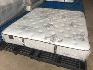 lot 10 image: Brand New Stearns & Foster Estate Luxury Firm King Mattress