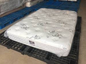 lot 4 image: Brand New Serta Perfect Sleeper Langdon Firm Plush Pillow Top Queen Mattress