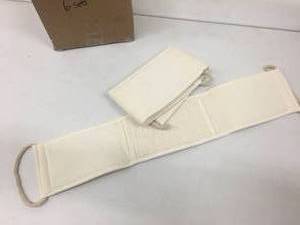 lot 244 image: Brand New Lot of TWELVE Microfiber Back Scrubbers with Handles