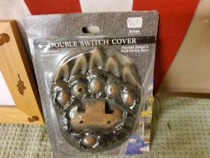 lot 43 image: picture frames and light switch cover