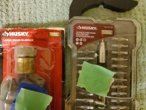 lot 37 image: Huskey tools