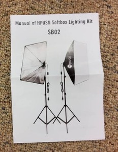 lot 74 image: Hsusn soft box lighting kit SB02