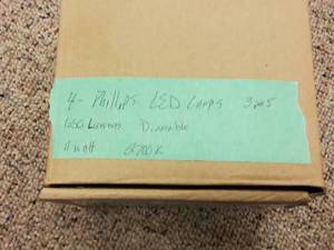 lot 136 image: 4 Phillips 11w led light bulbs