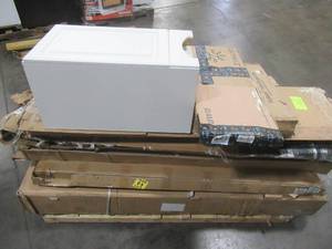 lot 155 image: WHOLESALE MIXED PALLET OF MISCELLANEOUS GYM BED FRAMES, FURNITURE AND MORE