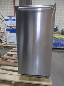 lot 331 image: Scotsman 15 in. W 65 lb. Freestanding Ice Maker in Stainless Steel - Does Not Make Ice or Cool. Electronics Work.