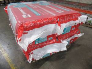 lot 324 image: Rockwool ComfortBatt 5-12 in. x 15-14 in. x 47 in. R-23 Fire Resistant Stone Wool Insulation (4-Bags8 Batts per Bag39.8 Sq Ft Per Bag).