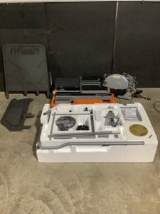 RIGID 10 in. Wet Tile Saw with Stand. See Pictures