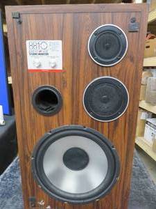 LINEAR PHASE STUDIO MONITOR