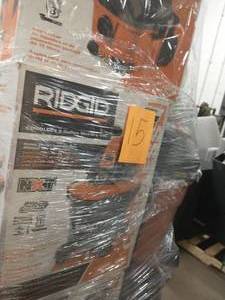 PALLET OF RIDGID SHOP VAC AND BUCKET HEAD AND RIDGID 7IN TABLE WETTILE SAW