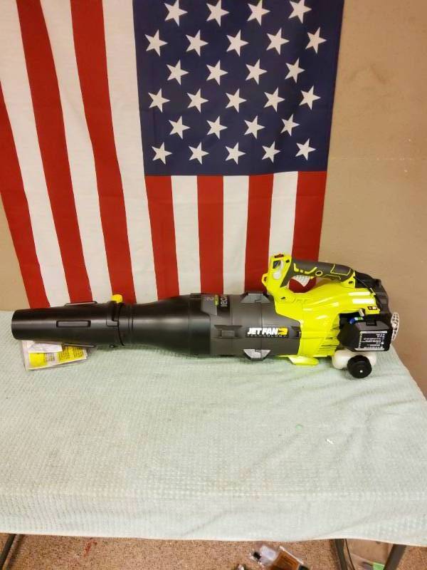 Ryobi 2 cycle 520 CFM 160 MPH gas Jet Fan Blower
