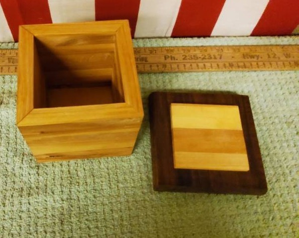 Sm. treasure box