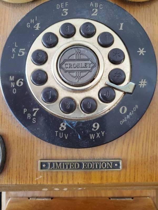Replica (Limited Edition) Antique Wall phone