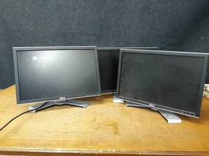 lot 59 image: Lot of (3) DELL 20 Flatscreen Computer Monitors - Units were plugged in and test screen comes on - NO SHIPPING