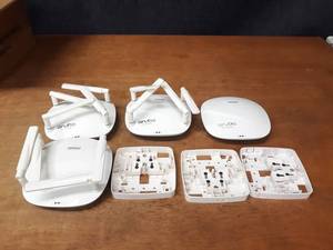 lot 63 image: Lot of (4) aruba Networks Wireless Access Points - (3) Model APIN0314 and (1) APIN0315