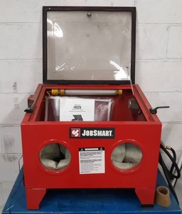 lot 86 image: JobSmart Benchtop Sand Blasting Cabinet w Gun, Gloves and Blasting Media - NO SHIPPING