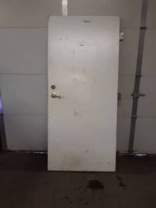 lot 184 image: Steel Exterior 36 Door - DOOR ONLY- NO SHIPPING