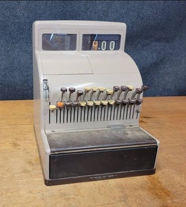 lot 277 image: Vintage Cash Register - National Cash Register - About 17 x 15 x 13 - NO SHIPPING