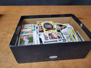 lot 299 image: Lot of Baseball Cards - Mostly 80s and 90s