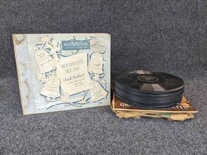 lot 249 image: Lot of Over (40) Vintage Records - Chopin, Roy Acuff, Rosemary Clooney, Gene Autrey, The Carter Family, and More NO SHIPPING