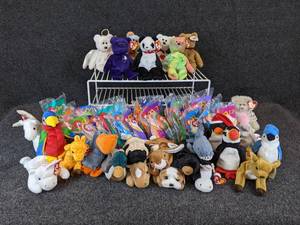 lot 253 image: Lot of Over 45 Beanie Babies