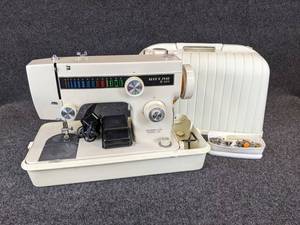lot 265 image: Vintage Riccar 800 Sewing Machine with Case and Accessories - NO SHIPPING