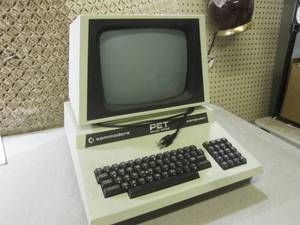 lot 6 image: (CS) Commodore PET 4032 Computer Wo...