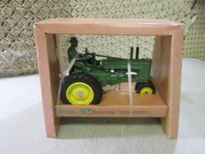 lot 27 image: (F-0) Ertl 40th AnniversaryCommemor...