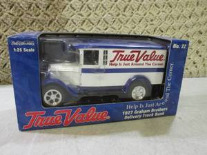 lot 30 image: (F-0) Ertl 125 Scale 1927 Graham B...