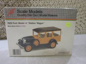 lot 38 image: (F-0) 1929 Ford Model A Station Wag...
