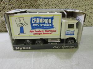 lot 43 image: (F-0) Nylint City Delivery Truck Ma...