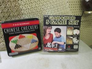 lot 123 image: (D-3) Glass & Wood 5 Game Set and C...