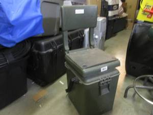 lot 126 image: (F-1) Deluxe Super Seat Portable Co...