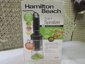 lot 140 image: (D-2) Hamilton Beach 3-In-1 Spirali...