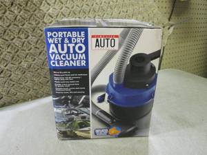lot 149 image: (BSB) Portable Wet & Dry Auto Vacuu...